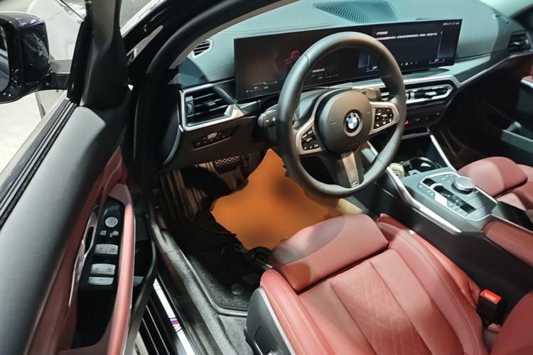 Used BMW 3 Series 2024 325i M Sport Package Driver Seat