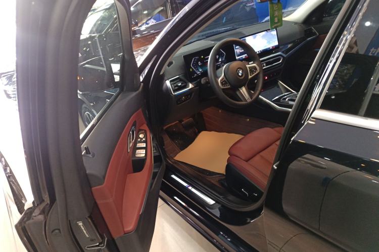 Used BMW 3 Series 2024 325Li M Sport Package Driver Seat