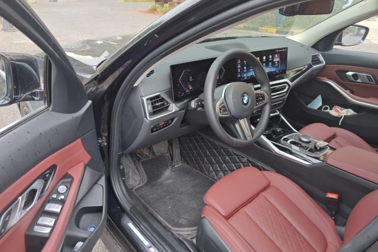 Used BMW 3 Series 2024 320Li M Sport Package Driver Seat