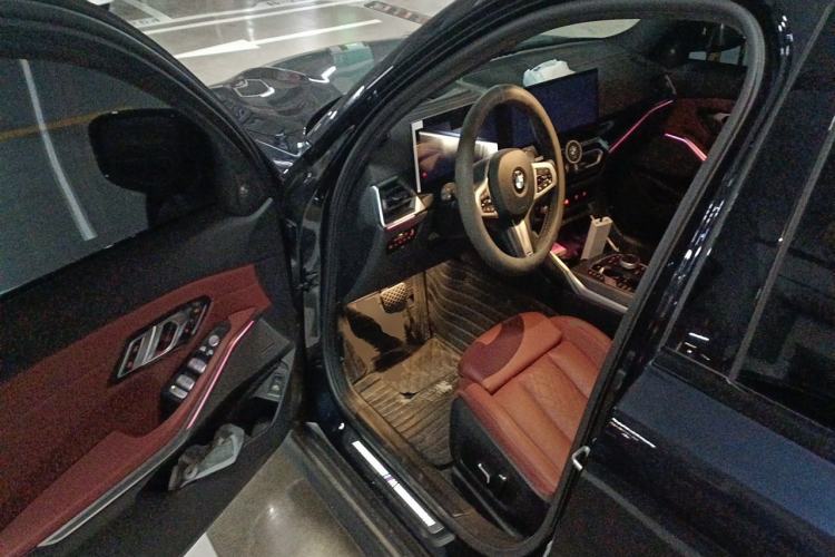 Used BMW 3 Series 2024 330Li M Sport Night Edition Package Driver Seat