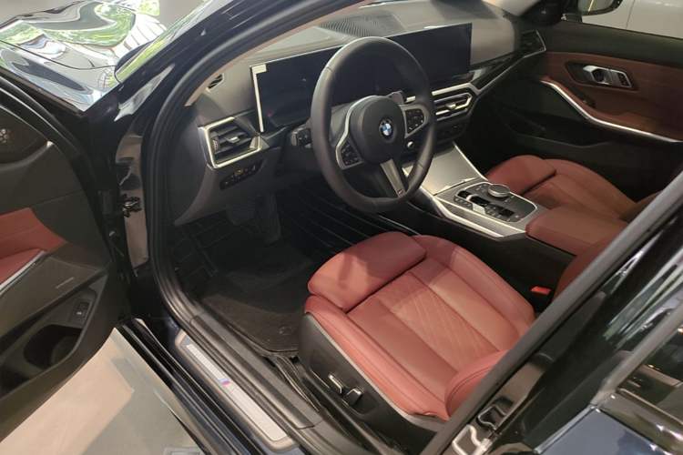 Used BMW 3 Series 2024 325Li M Sport Night Edition Package Driver Seat