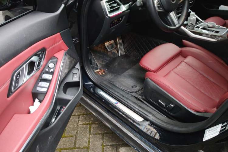 Used BMW 3 Series 2024 325Li M Sport Package Driver Seat
