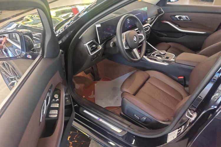 Used BMW 3 Series 2024 325Li M Sport Package Driver Seat