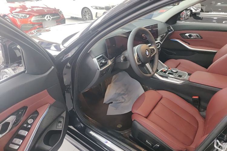 Used BMW 3 Series 2024 325Li M Sport Package Driver Seat