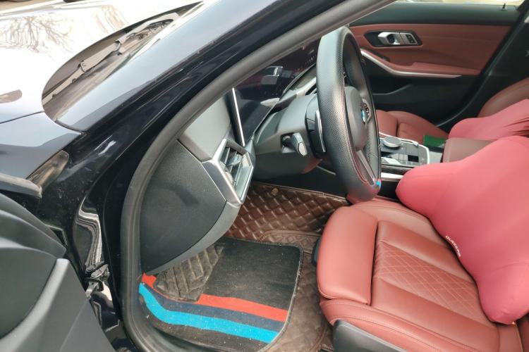 Used BMW 3 Series 2024 325Li M Sport Package Driver Seat