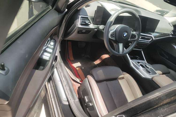 Used BMW 3 Series 2024 325Li M Sport Night Edition Package Driver Seat
