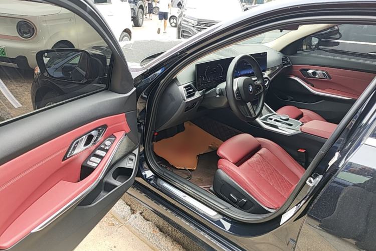 Used BMW 3 Series 2024 325Li M Sport Package Driver Seat