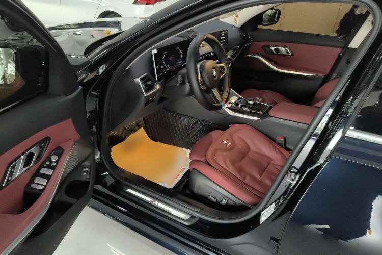 Used BMW 3 Series 2024 325Li M Sport Package Driver Seat