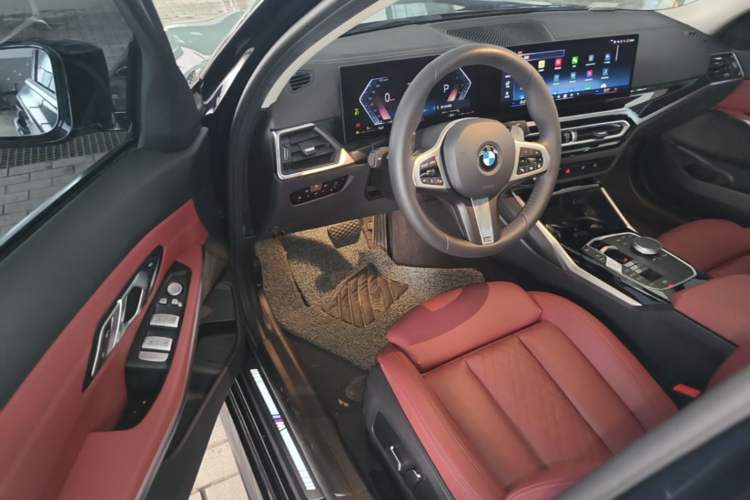 Used BMW 3 Series 2024 320Li M Sport Package Driver Seat