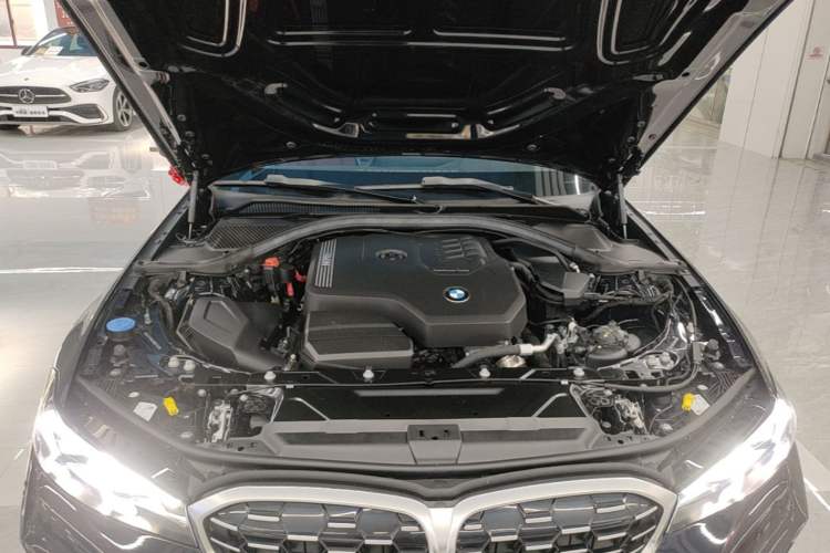 Used BMW 3 Series 2024 325Li M Sport Package Engine Bay
