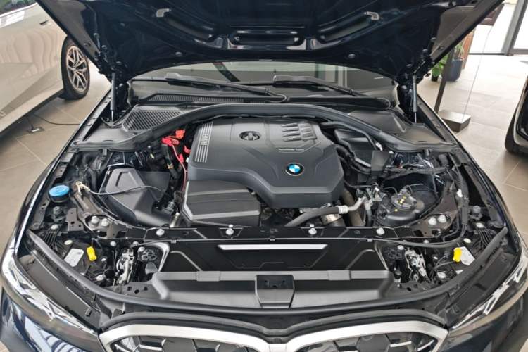 Used BMW 3 Series 2024 325Li M Sport Package Engine Bay