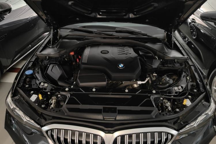 Used BMW 3 Series 2024 320Li M Sport Package Engine Bay