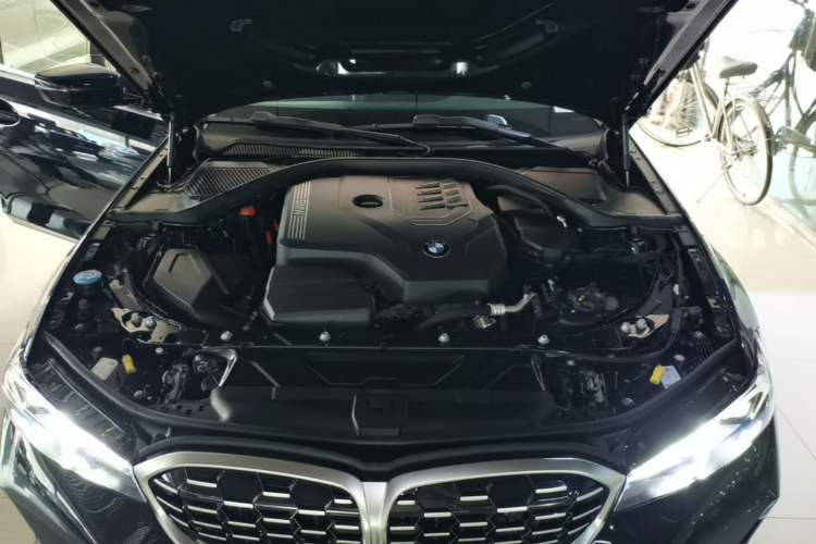 Used BMW 3 Series 2024 325Li M Sport Package Engine Bay
