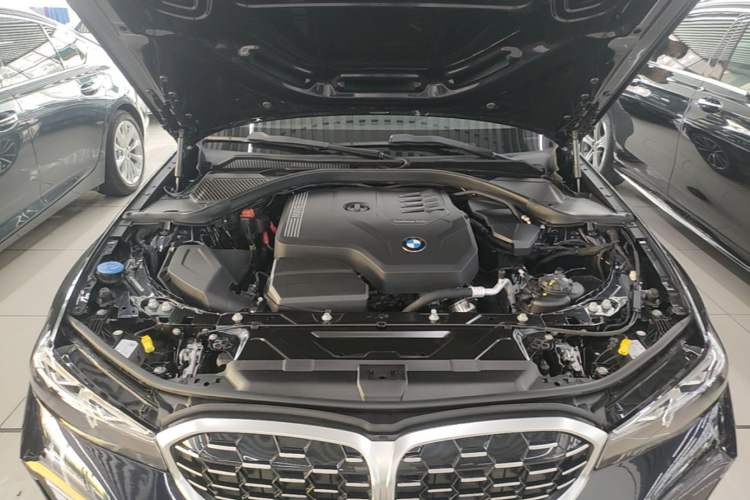 Used BMW 3 Series 2024 325Li M Sport Package Engine Bay