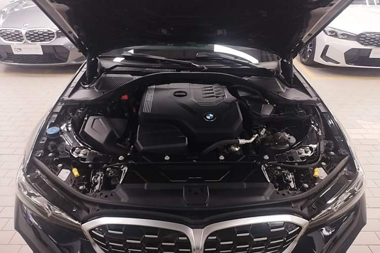 Used BMW 3 Series 2024 325Li M Sport Package Engine Bay