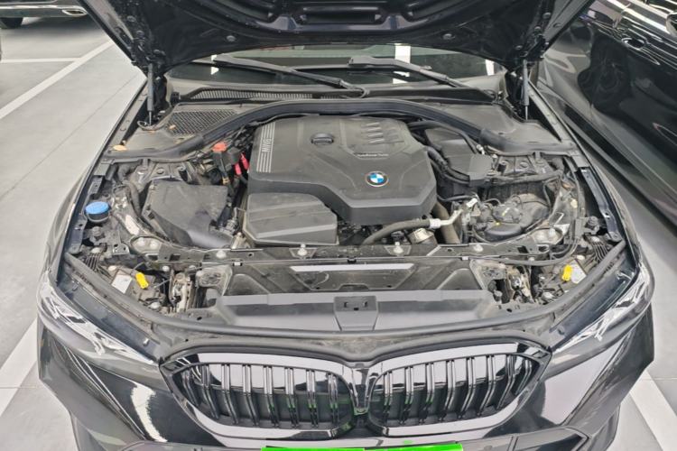 Used BMW 3 Series 2024 325i M Sport Night Edition Package Engine Bay