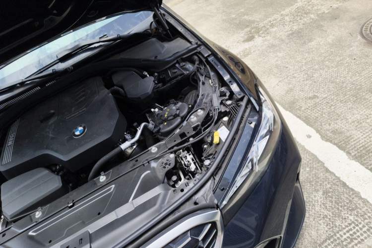 Used BMW 3 Series 2024 325Li M Sport Package Engine Bay Left