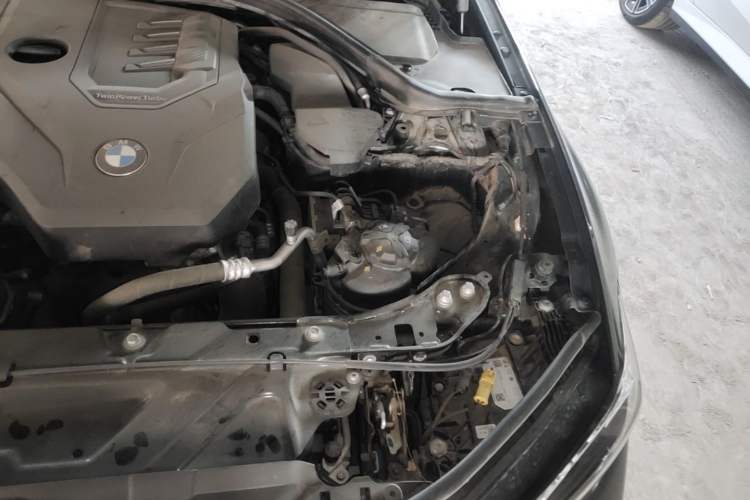 Used BMW 3 Series 2024 325Li M Sport Package Engine Bay Left