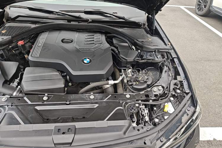 Used BMW 3 Series 2024 325Li M Sport Package Engine Bay Left