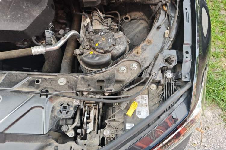Used BMW 3 Series 2024 325Li M Sport Night Edition Package Engine Bay Left