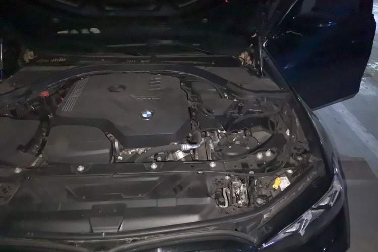Used BMW 3 Series 2024 325i M Sport Night Edition Package Engine Bay Left
