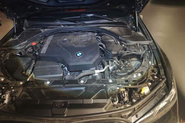 Used BMW 3 Series 2024 325i M Sport Night Edition Package Engine Bay Left