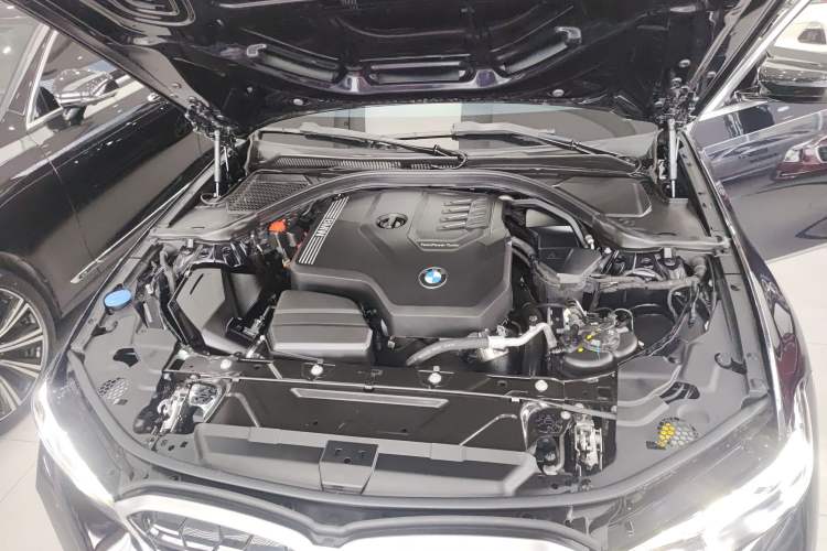 Used BMW 3 Series 2024 325Li M Sport Package Engine Bay