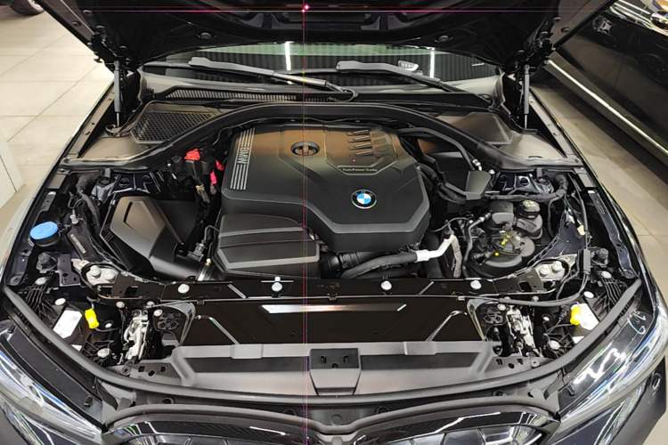 Used BMW 3 Series 2024 330i M Sport Night Edition Package Engine Bay