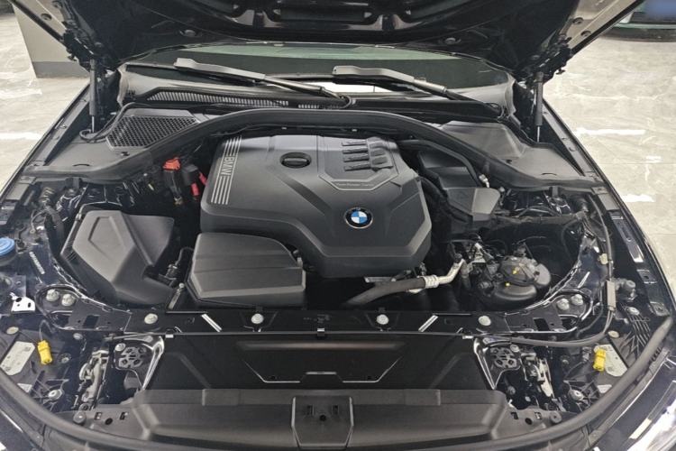 Used BMW 3 Series 2024 320Li M Sport Package Engine Bay