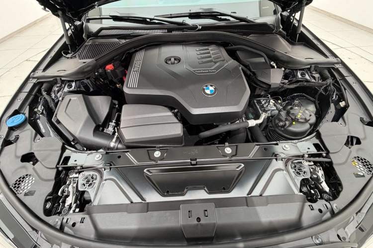 Used BMW 3 Series 2024 325Li M Sport Package Engine Bay