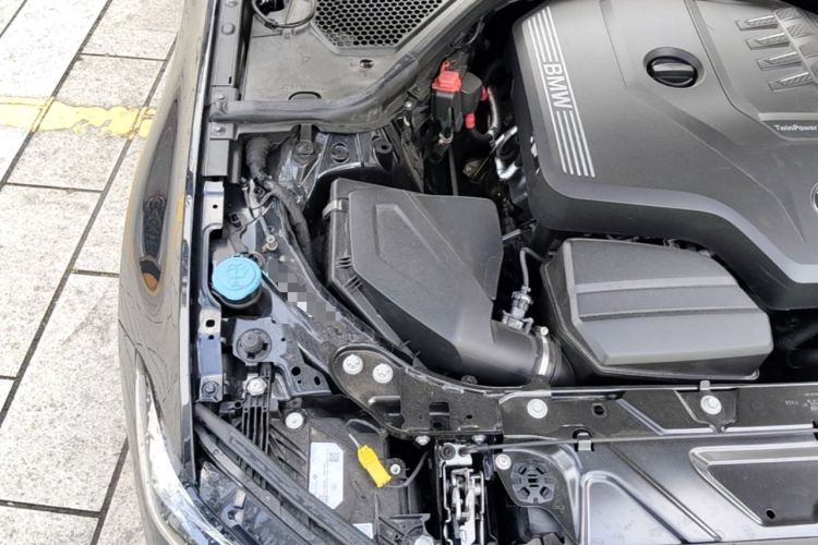 Used BMW 3 Series 2024 325Li M Sport Night Edition Package Engine Bay Right