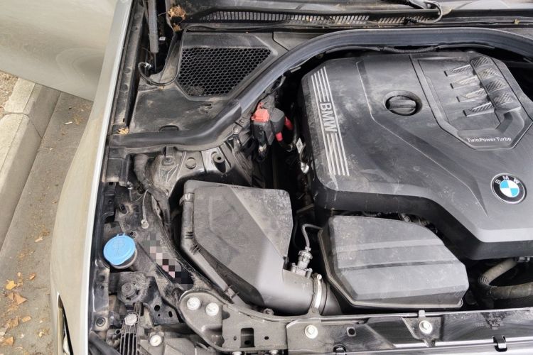 Used BMW 3 Series 2024 325i M Sport Night Edition Package Engine Bay Right