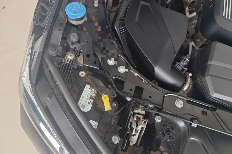 Used BMW 3 Series 2024 325Li M Sport Night Edition Package Engine Bay Right