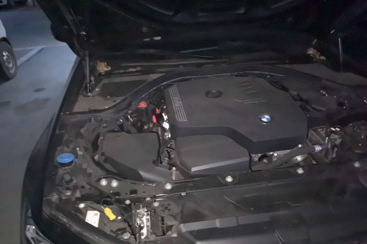 Used BMW 3 Series 2024 325i M Sport Night Edition Package Engine Bay Right