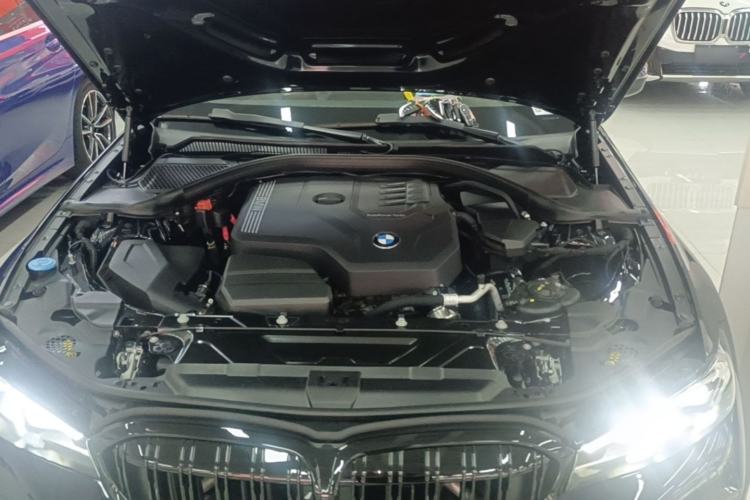 Used BMW 3 Series 2024 325Li M Sport Package Engine Bay