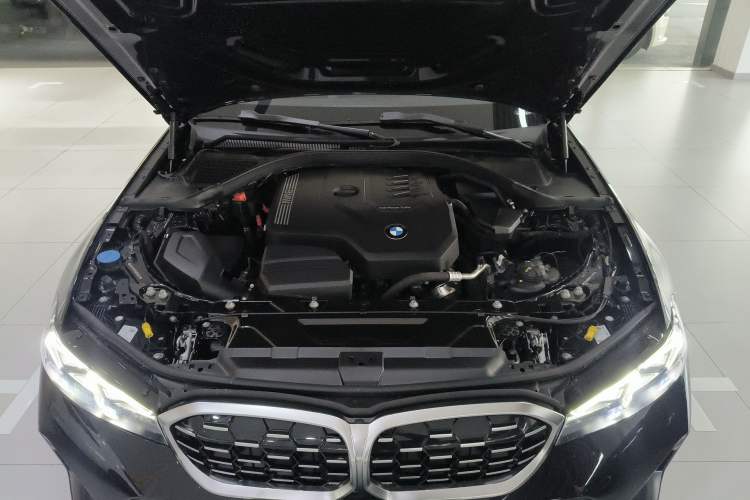 Used BMW 3 Series 2024 325Li M Sport Package Engine Bay