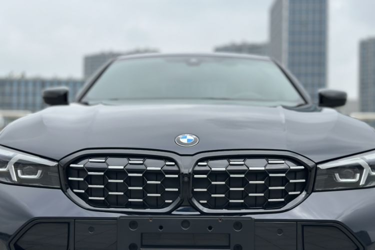Used BMW 3 Series 2024 325i M Sport Night Edition Package Exterior 1