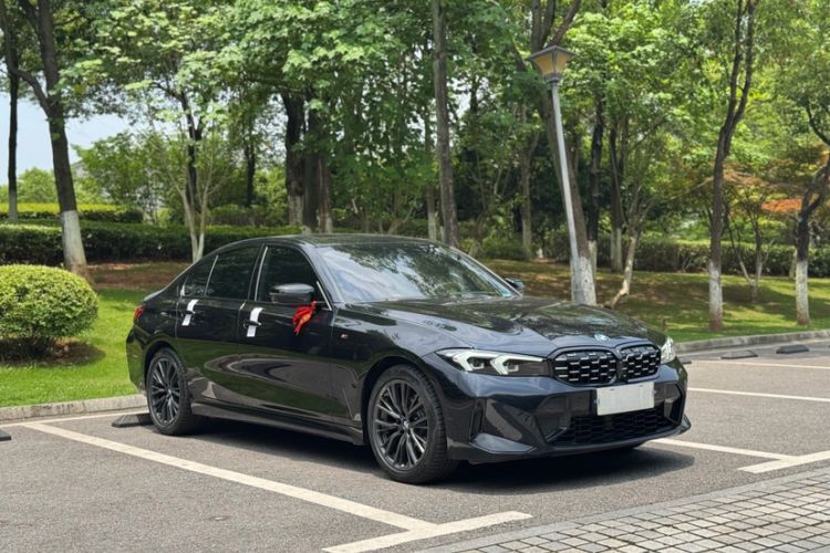 Used BMW 3 Series 2024 325i M Sport Night Edition Package Exterior 2