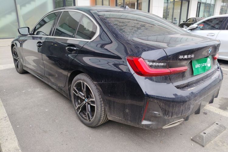 Used BMW 3 Series 2024 325i M Sport Package Exterior 2