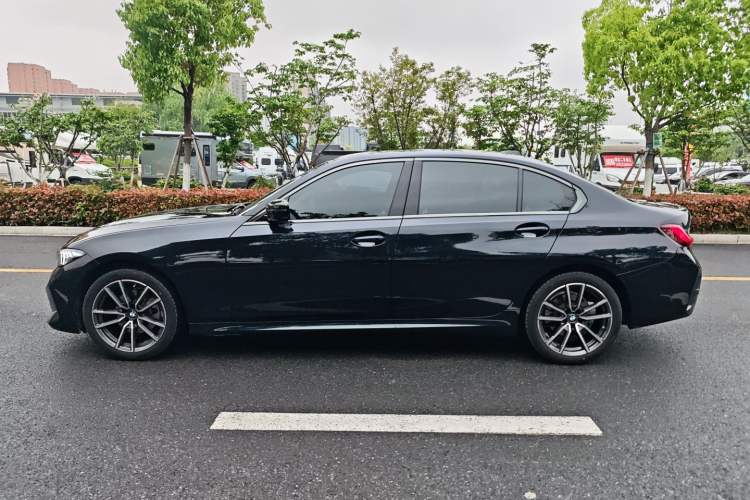 Used BMW 3 Series 2024 325Li M Sport Package Exterior 2