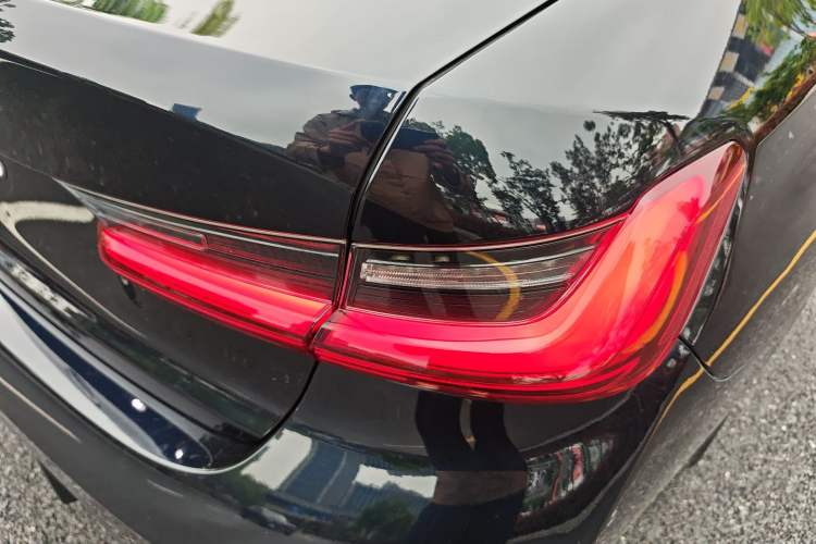 Used BMW 3 Series 2024 325Li M Sport Package Exterior 3