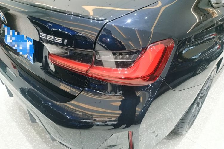 Used BMW 3 Series 2024 325i M Sport Night Edition Package Exterior 3