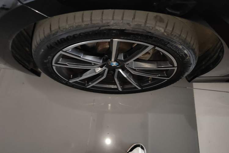 Used BMW 3 Series 2024 320Li M Sport Package Exterior 4