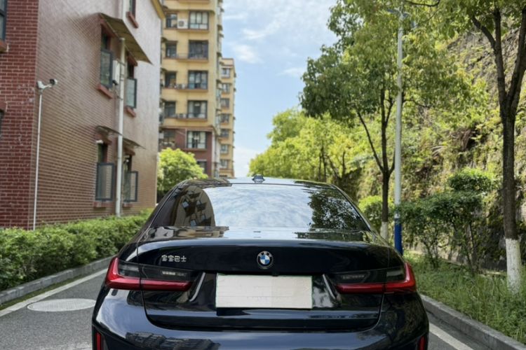 Used BMW 3 Series 2024 320Li M Sport Package Exterior 4