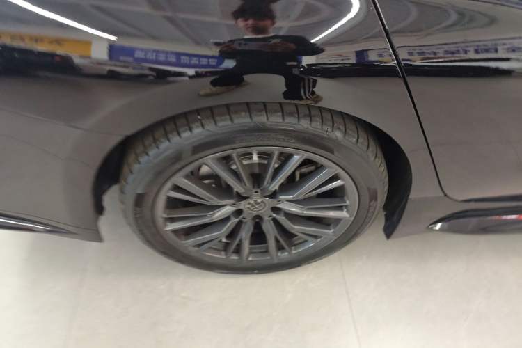 Used BMW 3 Series 2024 325Li M Sport Night Edition Package Exterior 4