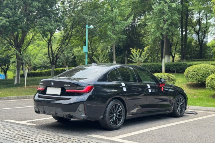 Used BMW 3 Series 2024 325i M Sport Night Edition Package Exterior 5