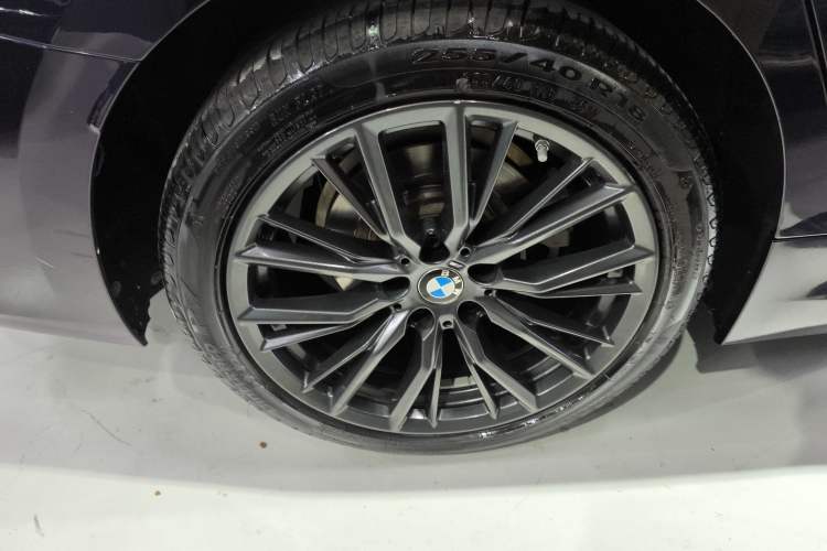 Used BMW 3 Series 2024 325Li M Sport Night Edition Package Exterior 5