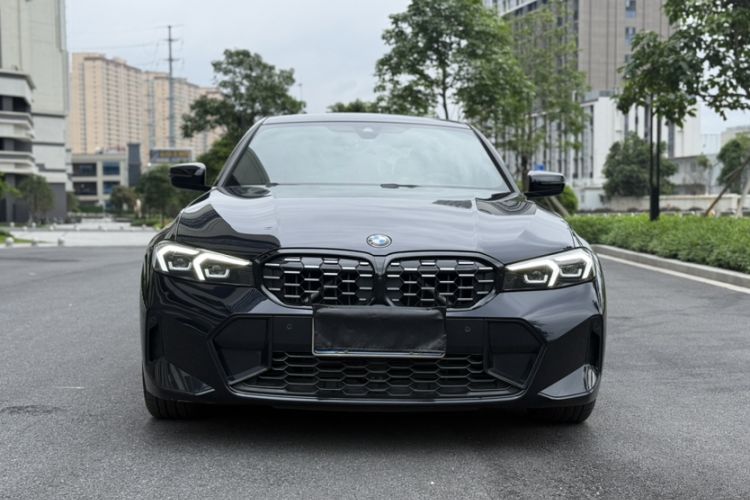 Used BMW 3 Series 2024 325i M Sport Night Edition Package Exterior 5