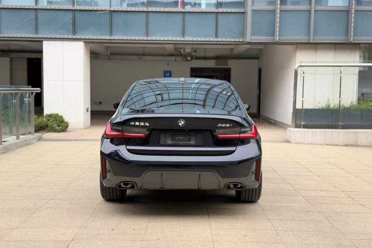 Used BMW 3 Series 2024 325i M Sport Night Edition Package Exterior 6