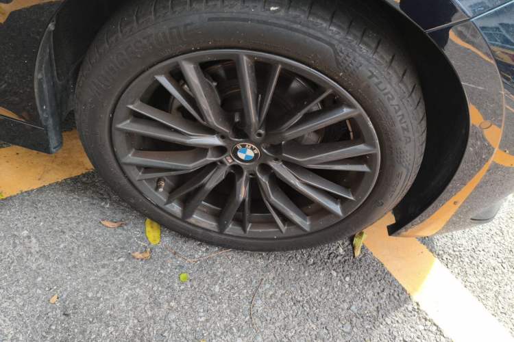 Used BMW 3 Series 2024 325Li M Sport Night Edition Package Exterior 7